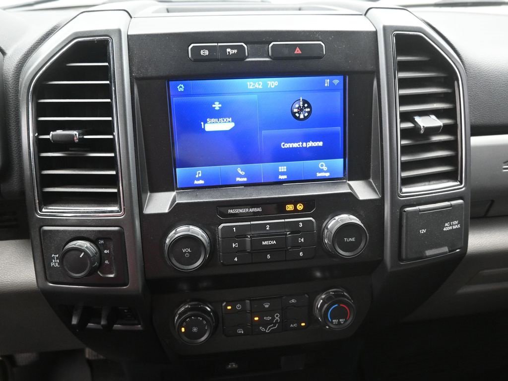 Certified 2022 Ford F250 XLT w/ XLT Value Package image 9