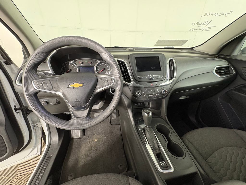 Used 2019 Chevrolet Equinox LT FWD image 12