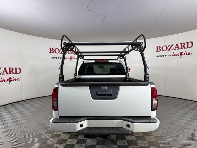 Used 2020 Nissan Frontier S w/ S Utility Package RWD image 7