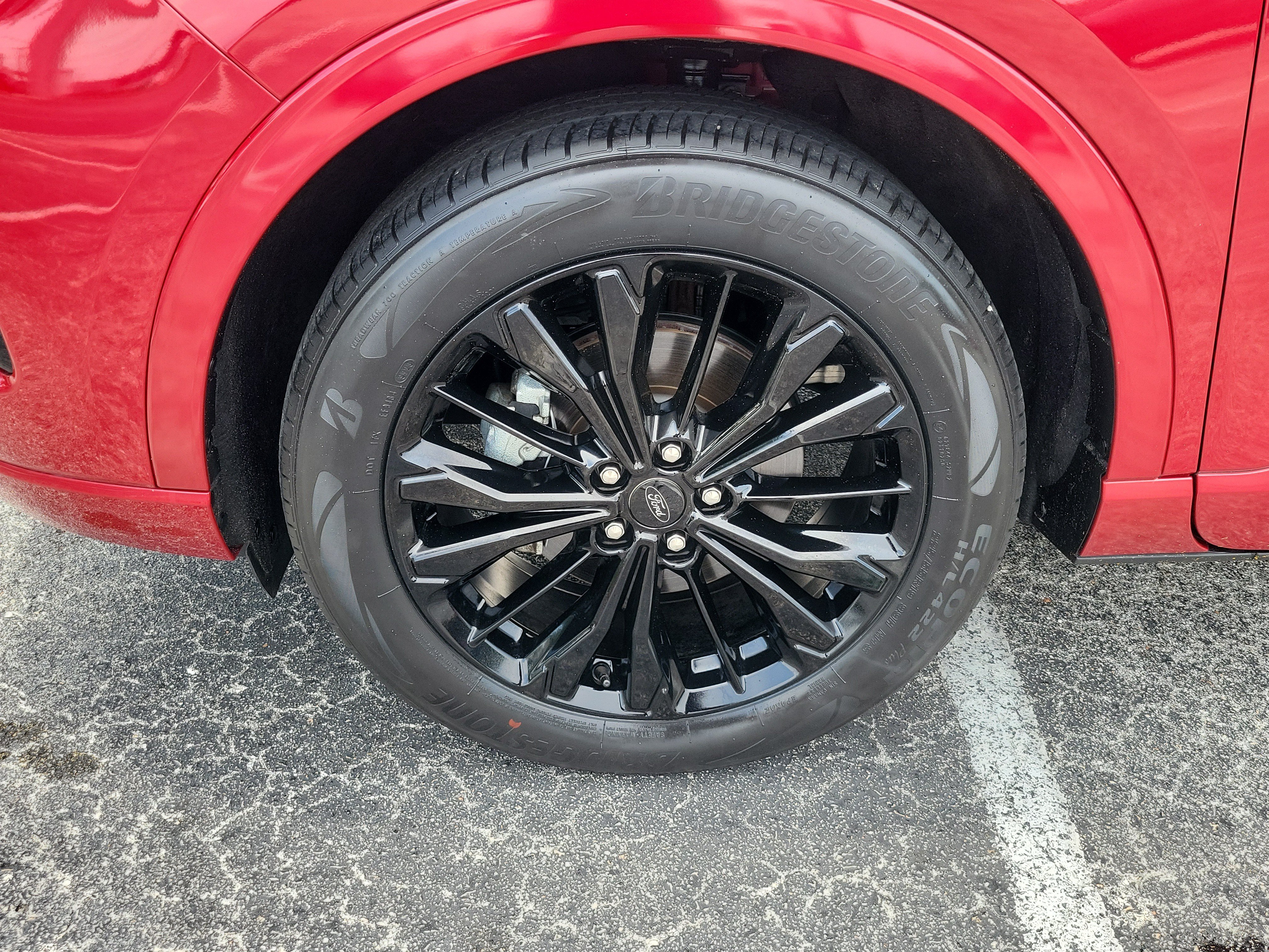 Certified 2023 Ford Escape ST-Line Elite AWD/4WD image 5