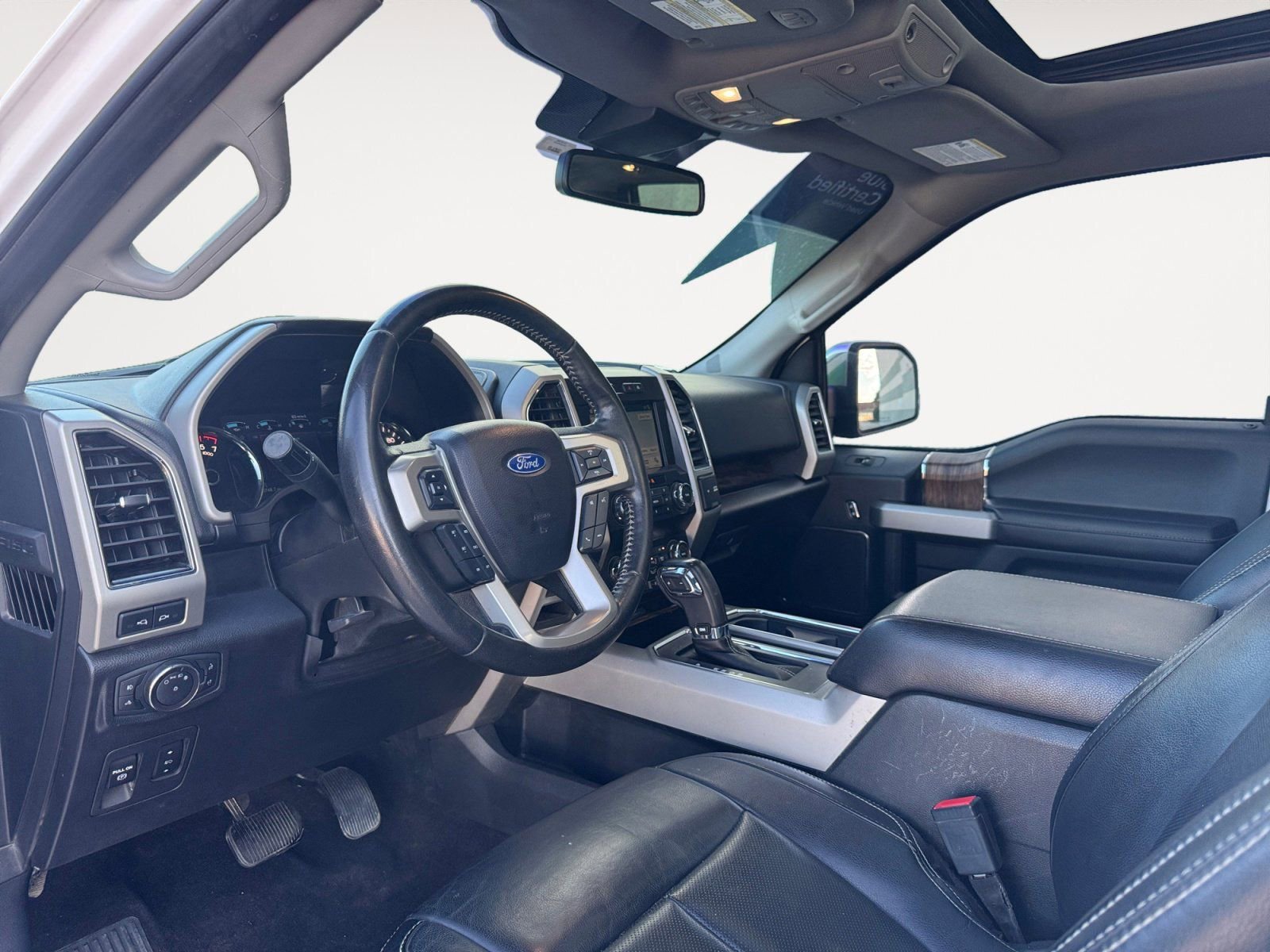 Certified 2019 Ford F150 Lariat image 9