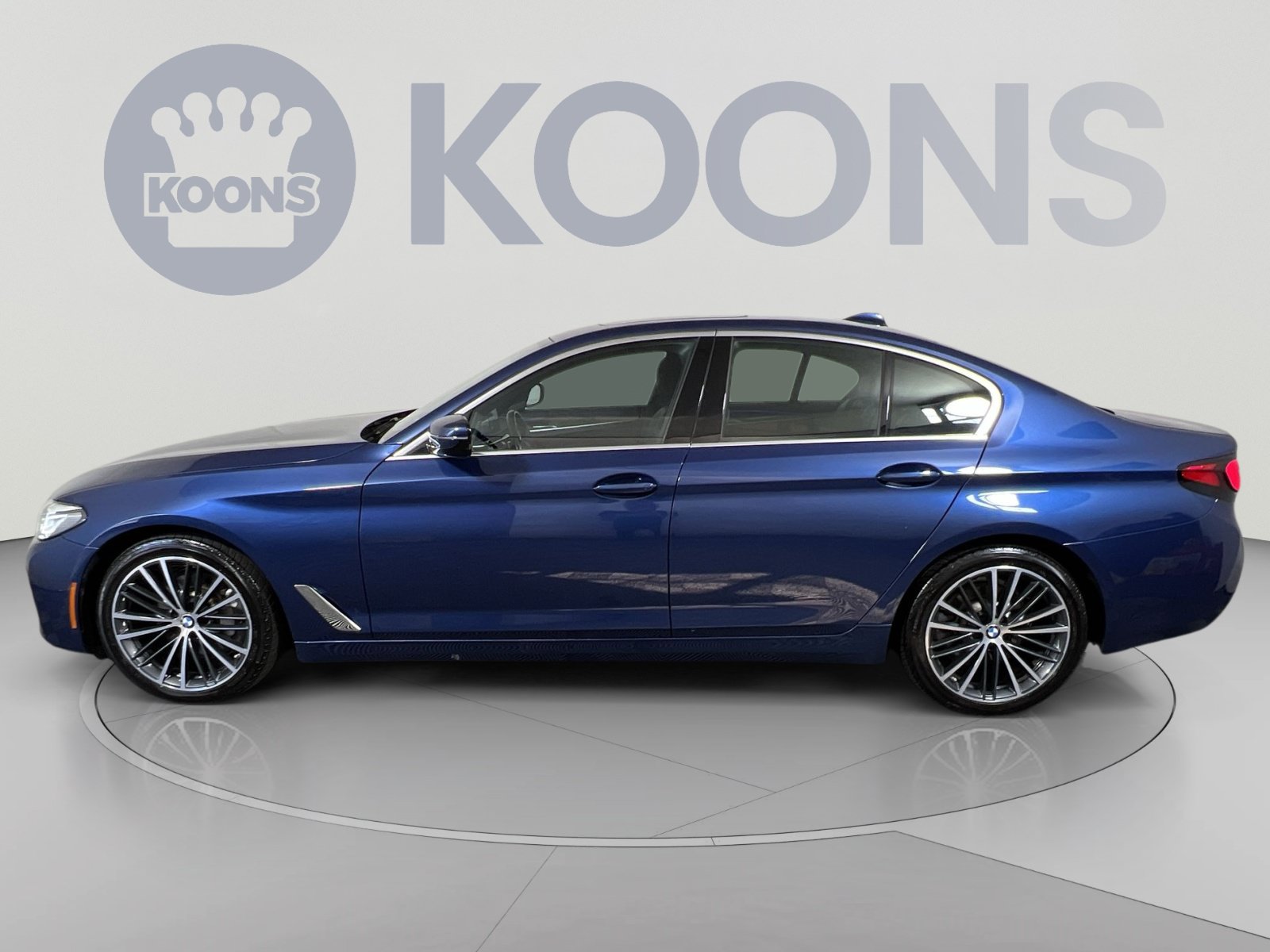 Used 2021 BMW 530i xDrive w/ Premium Package AWD/4WD image 7