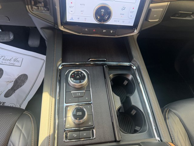 Certified 2024 Ford Expedition Platinum AWD/4WD image 31