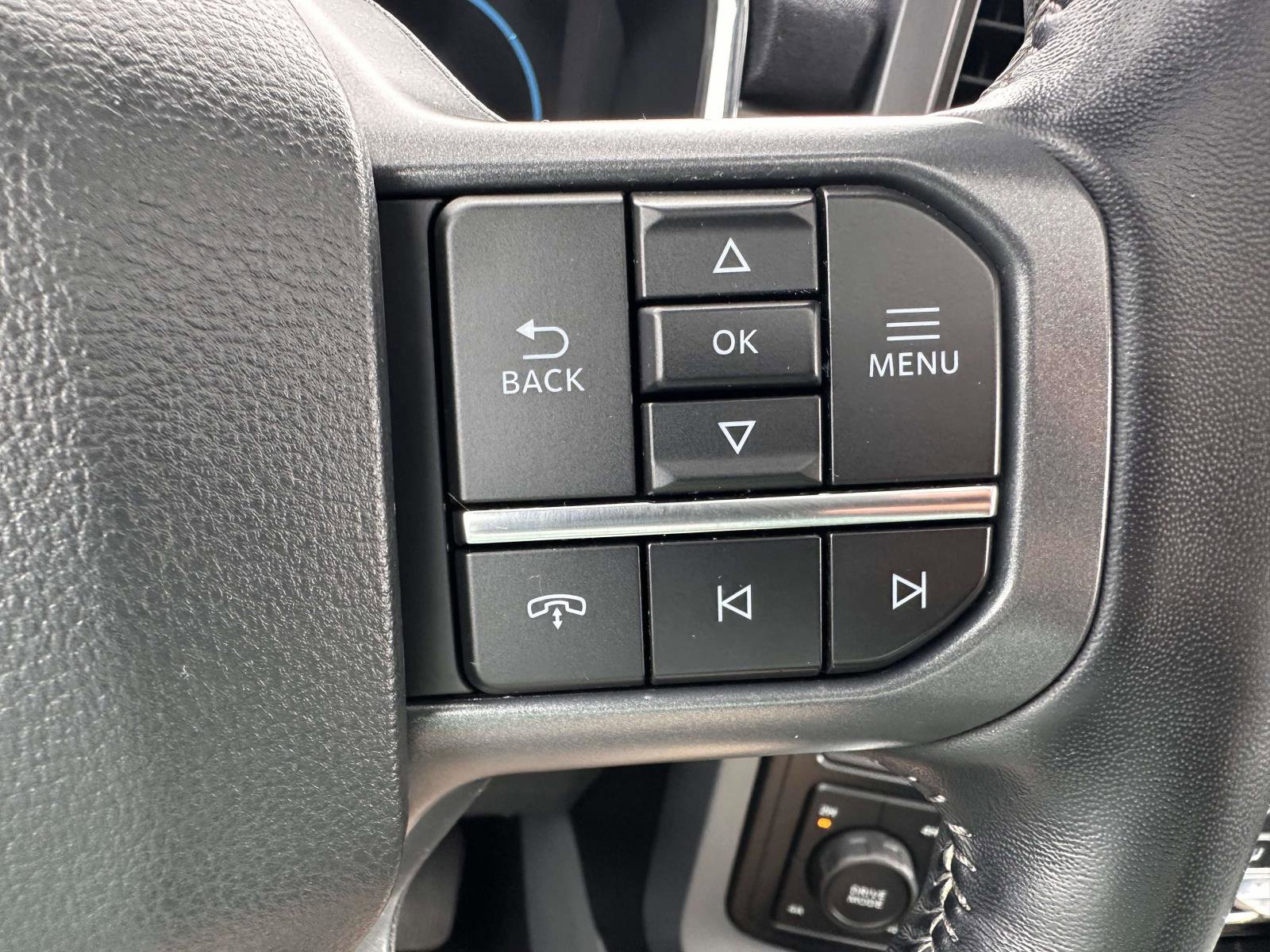 Certified 2023 Ford F150 Lariat w/ Equipment Group 502A High image 20