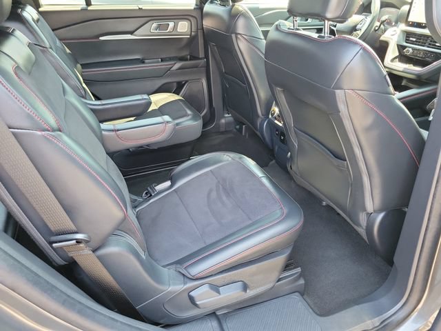 Certified 2025 Ford Explorer ST AWD/4WD image 18