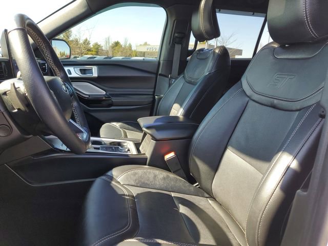 Certified 2023 Ford Explorer ST w/ Equipment Group 401A AWD/4WD image 9