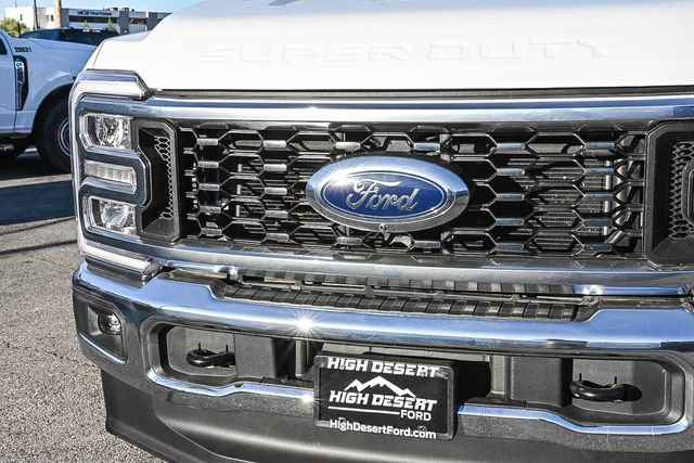 Certified 2024 Ford F350 Lariat w/ FX4 Off-Road Package AWD/4WD image 5
