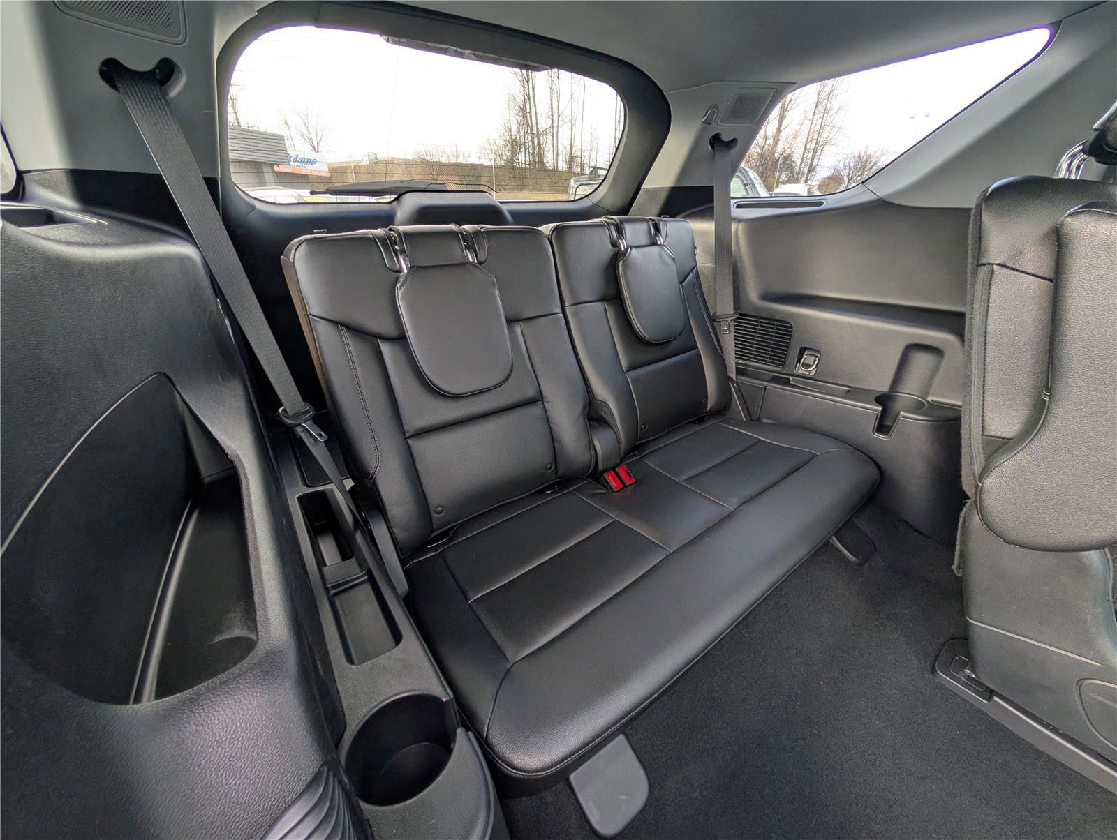 Certified 2022 Ford Explorer Limited w/ Hybrid Equipment Group 310A image 13