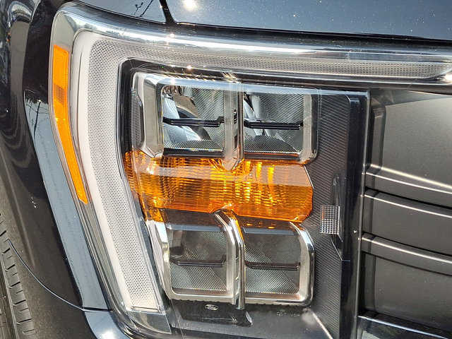 Certified 2022 Ford F150 XLT w/ Equipment Group 302A High AWD/4WD image 15