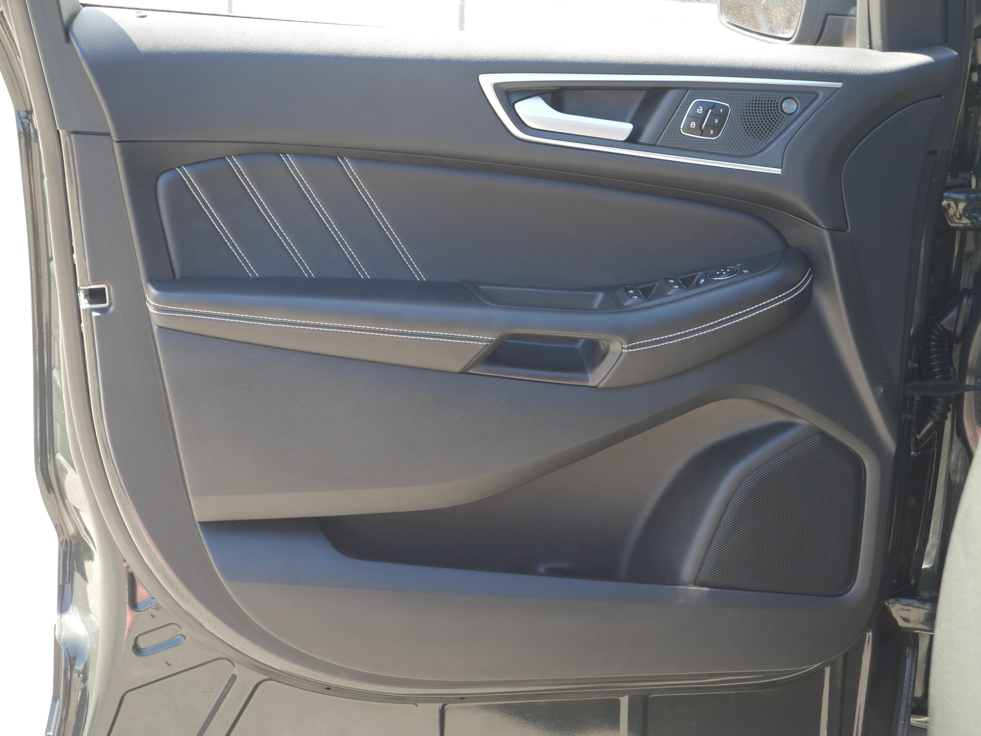Certified 2023 Ford Edge ST AWD/4WD image 38