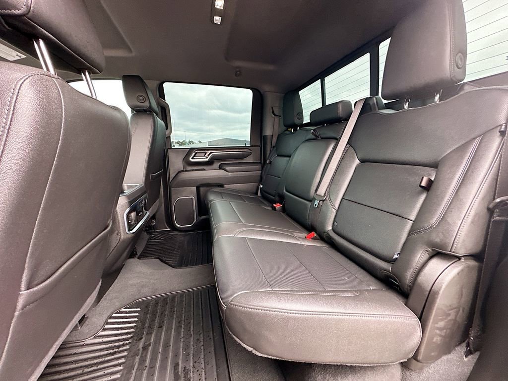 Used 2025 Chevrolet Silverado 2500 LTZ w/ Trail Boss Package image 8