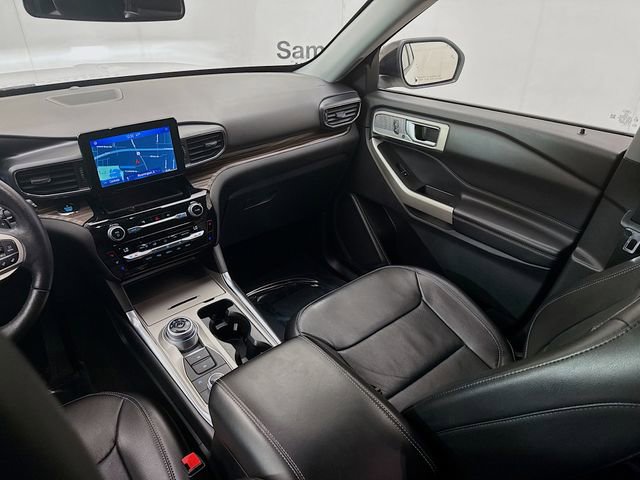 Certified 2021 Ford Explorer Limited w/ Equipment Group 301A AWD/4WD image 24