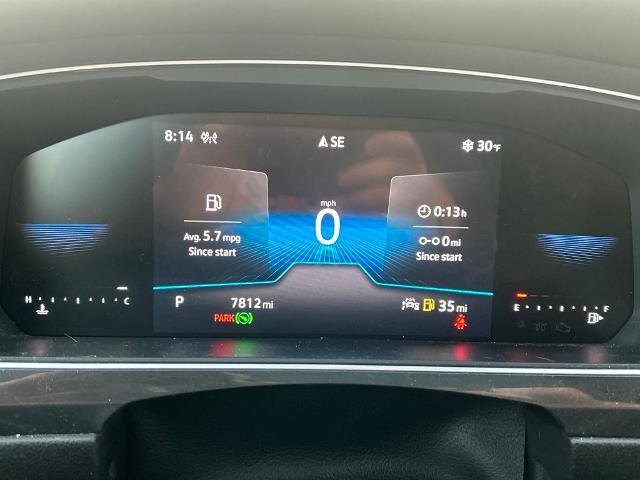 Used 2024 Volkswagen Tiguan SE R-Line image 21