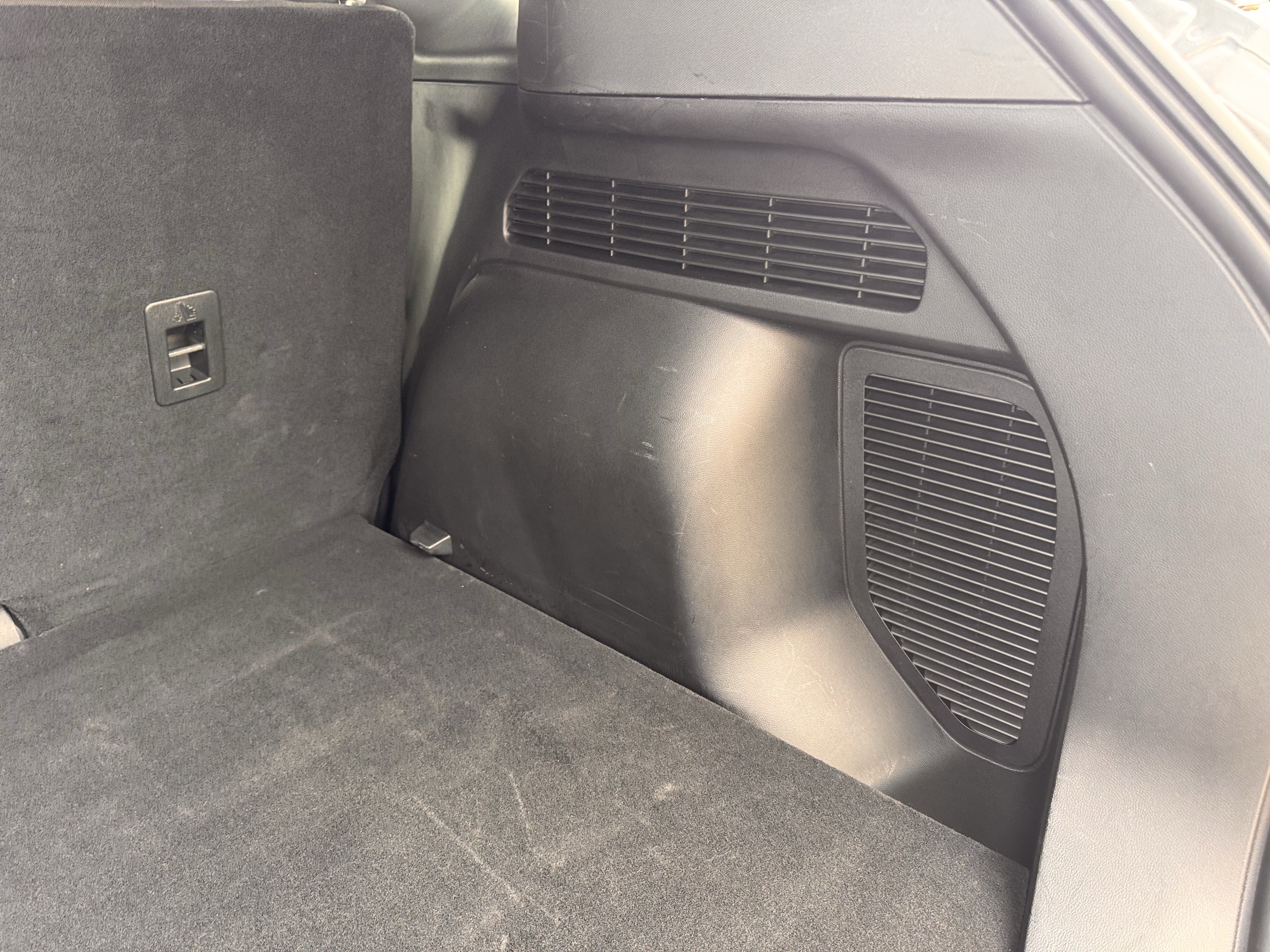 Certified 2024 Ford Escape Active w/ Cold Weather Package image 37