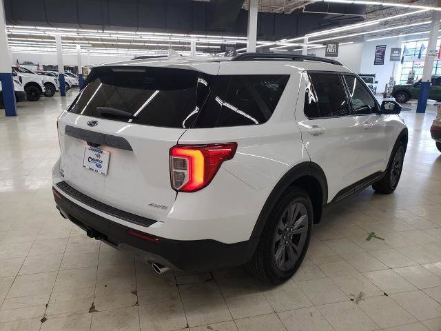 Certified 2024 Ford Explorer XLT w/ Equipment Group 202A AWD/4WD image 5
