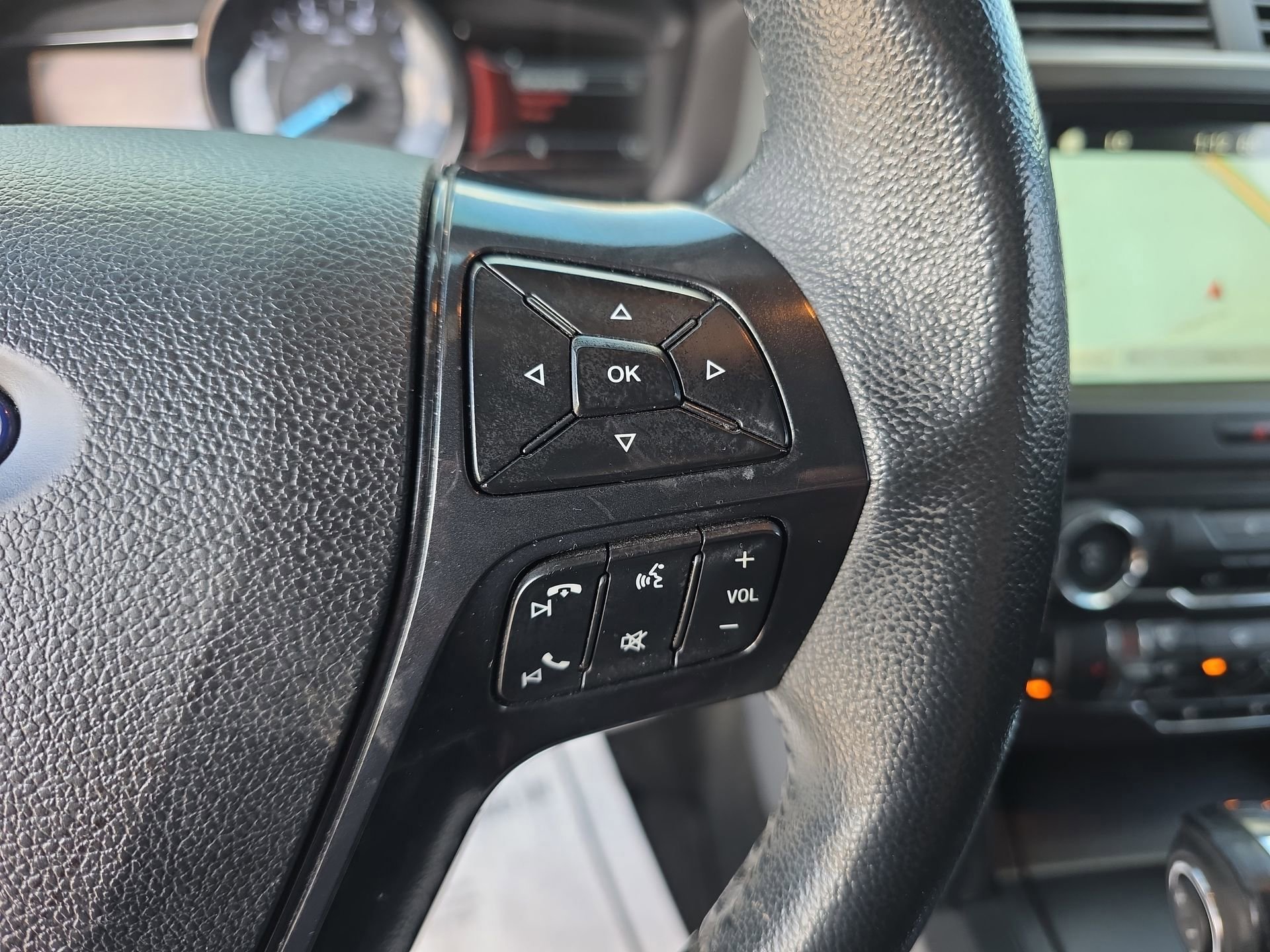 Certified 2018 Ford Explorer XLT w/ Equipment Group 202A image 50