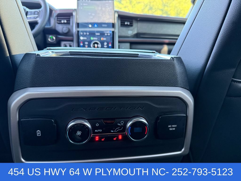 Certified 2023 Ford Expedition Limited AWD/4WD image 28