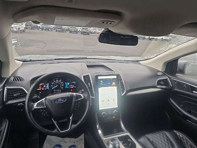 Certified 2024 Ford Edge Titanium AWD/4WD image 21