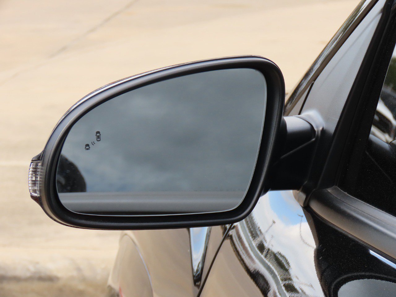 Used 2023 Hyundai Kona N image 18