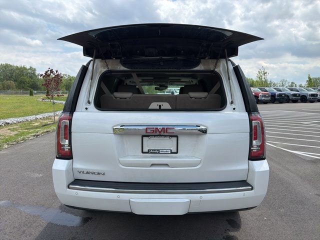 Used 2020 GMC Yukon Denali w/ Open Road Package AWD/4WD image 12