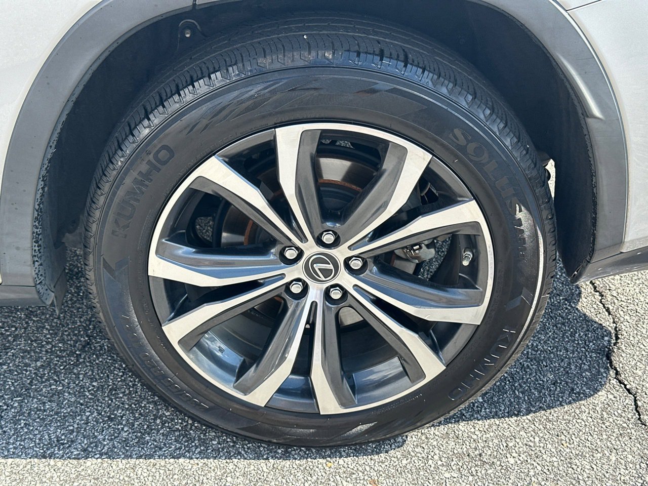Used 2018 Lexus RX 350L FWD w/ Premium Package image 22