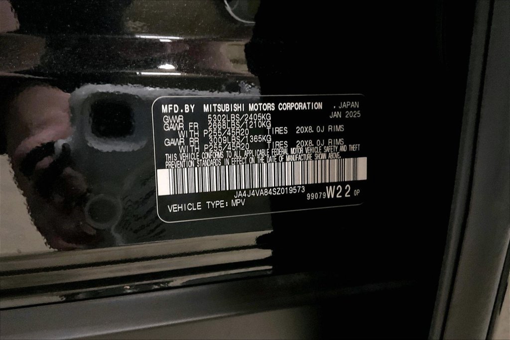 Used 2025 Mitsubishi Outlander SE AWD/4WD image 30