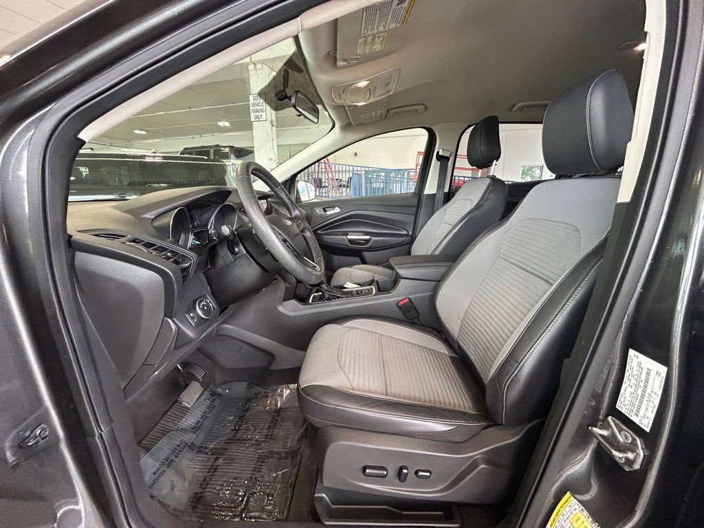 Certified 2019 Ford Escape SE AWD/4WD image 11