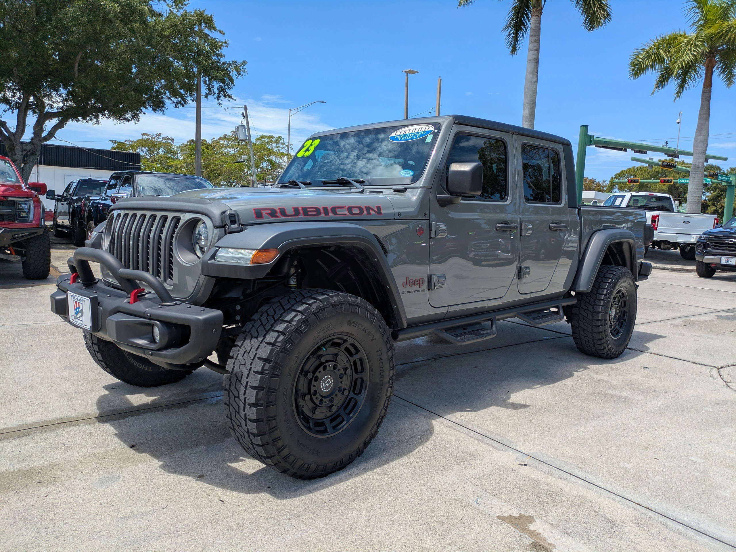 Used 2023 Jeep Gladiator Rubicon w/ LED Lighting Group AWD/4WD image 6