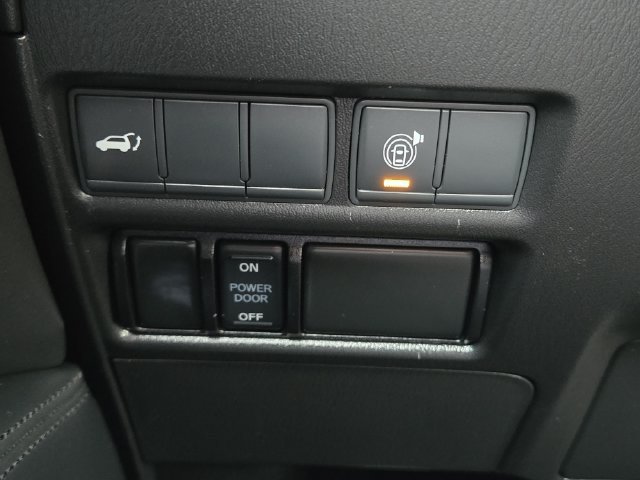 Used 2022 Nissan Armada SL RWD image 21