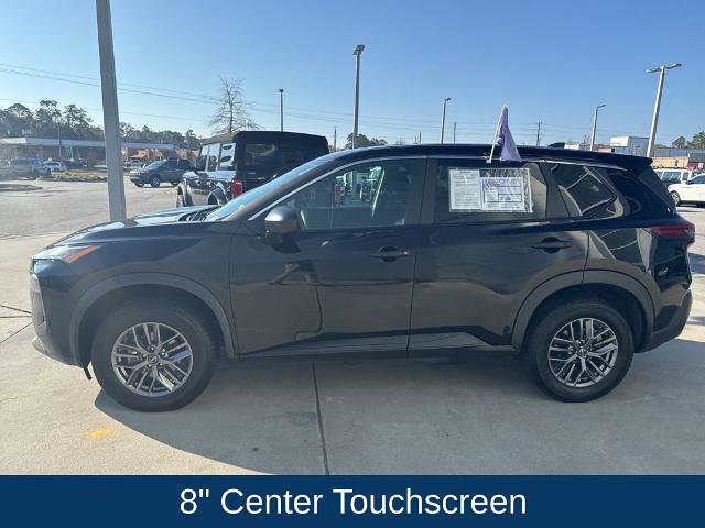 Used 2023 Nissan Rogue S image 4