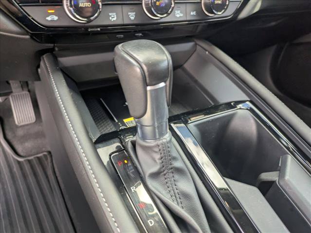 Used 2023 Honda Accord Touring image 11