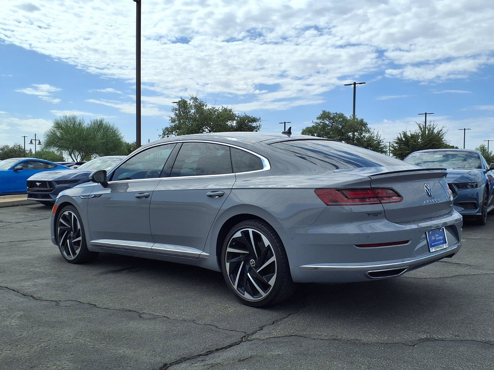 Used 2023 Volkswagen Arteon SEL Premium AWD/4WD image 4