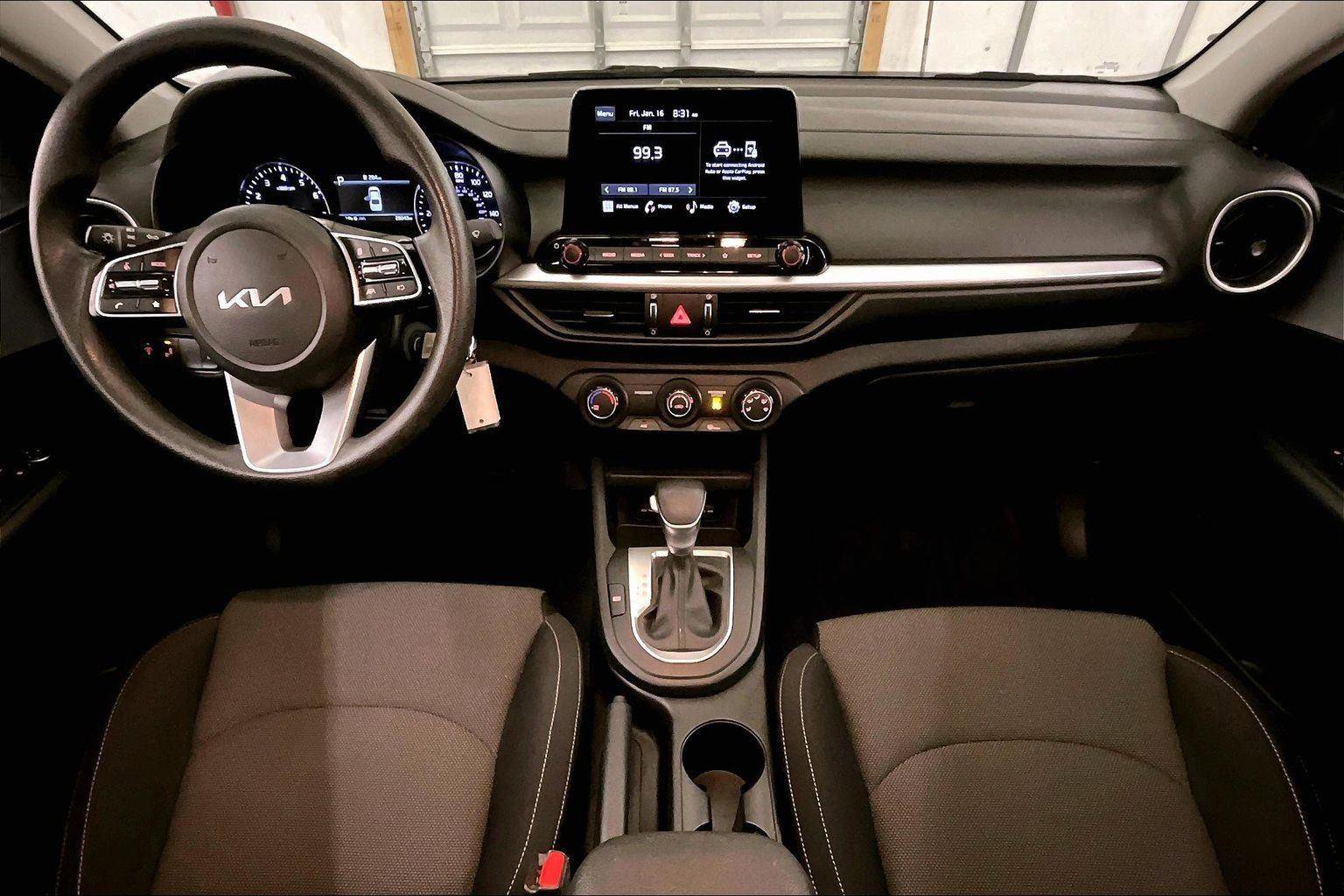 Used 2023 Kia Forte LXS w/ LXS Technology Package image 14