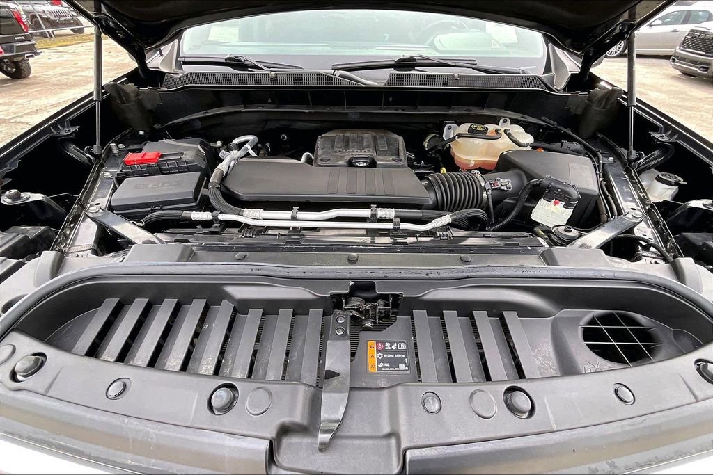 Used 2022 Chevrolet Silverado 1500 LT image 31