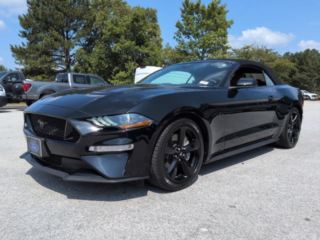Certified 2021 Ford Mustang GT Premium w/ Black Accent Package RWD image 8