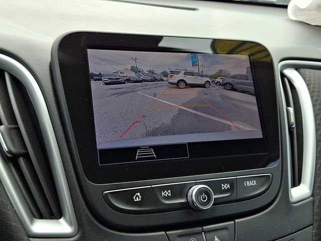 Used 2024 Chevrolet Malibu LT FWD image 32