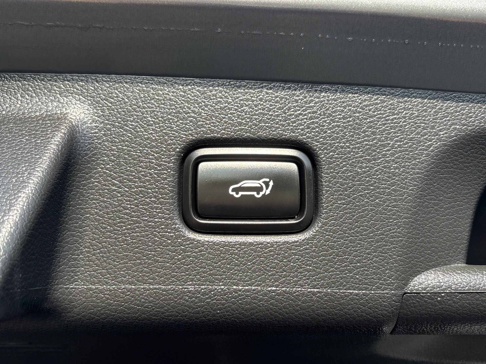 Used 2025 Hyundai Palisade SEL FWD image 23