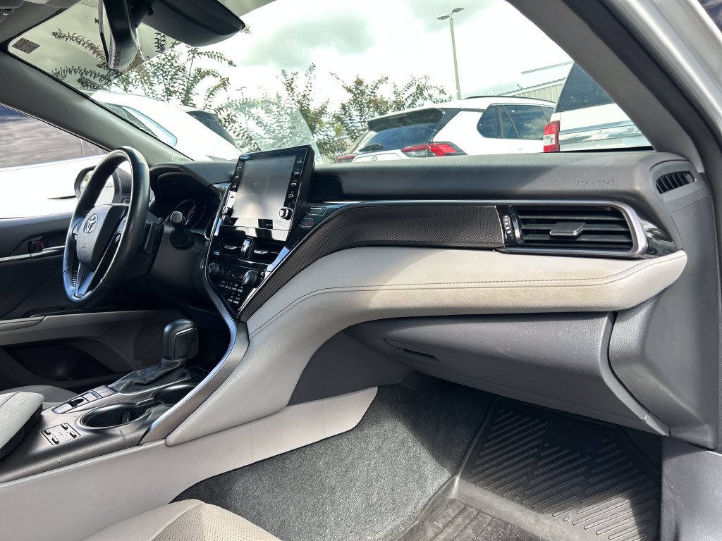 Used 2023 Toyota Camry XSE w/ Navigation Package FWD image 15