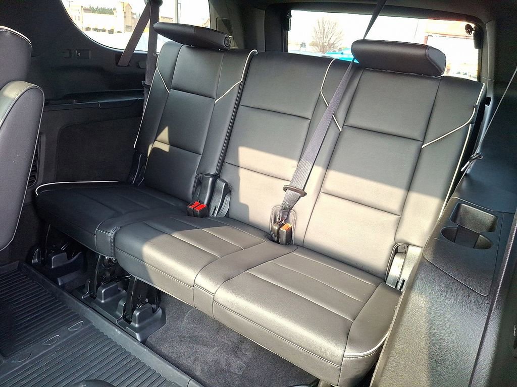Used 2023 Cadillac Escalade ESV Premium Luxury w/ Performance Package image 10