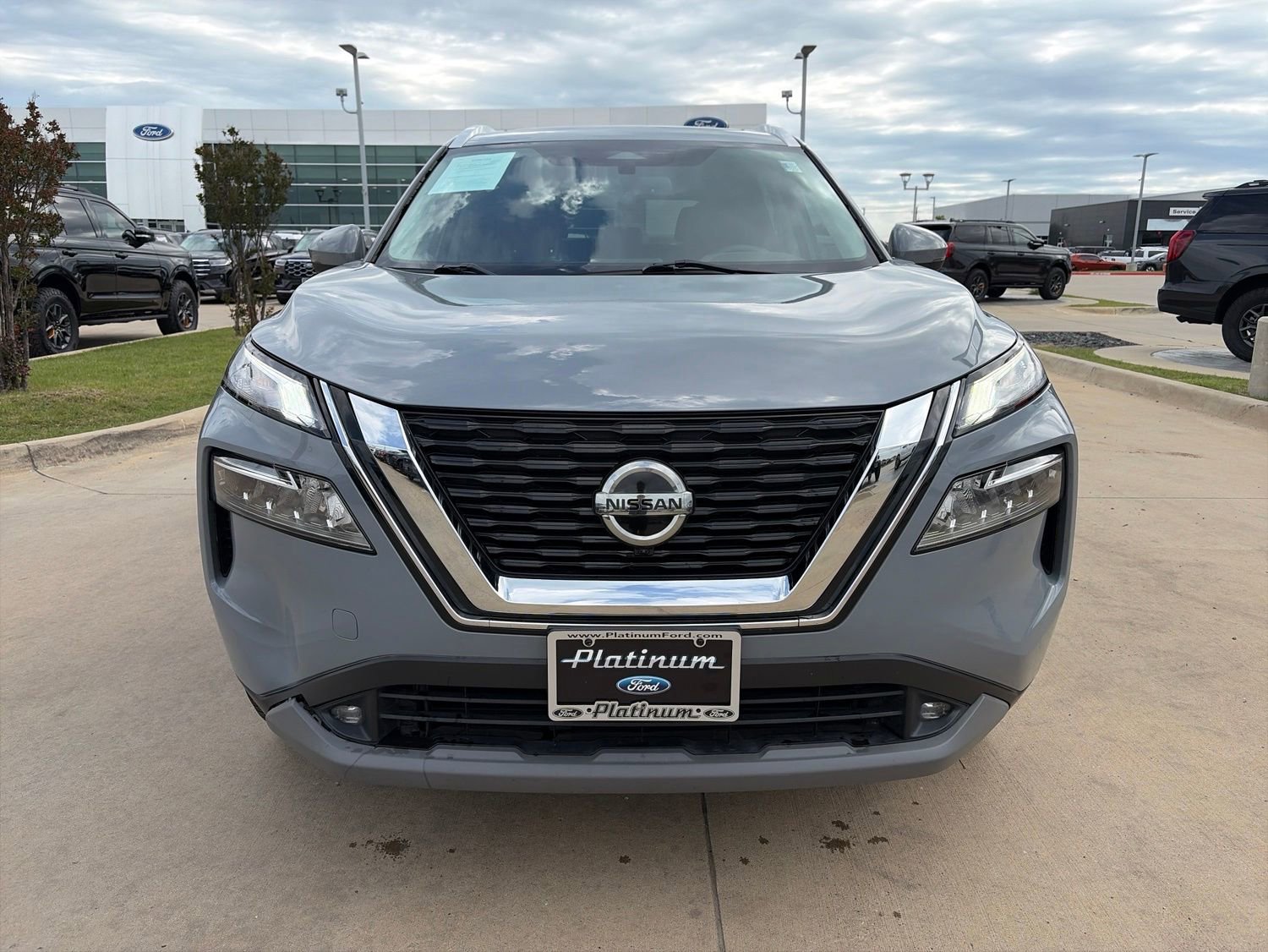 Used 2021 Nissan Rogue SL FWD image 8