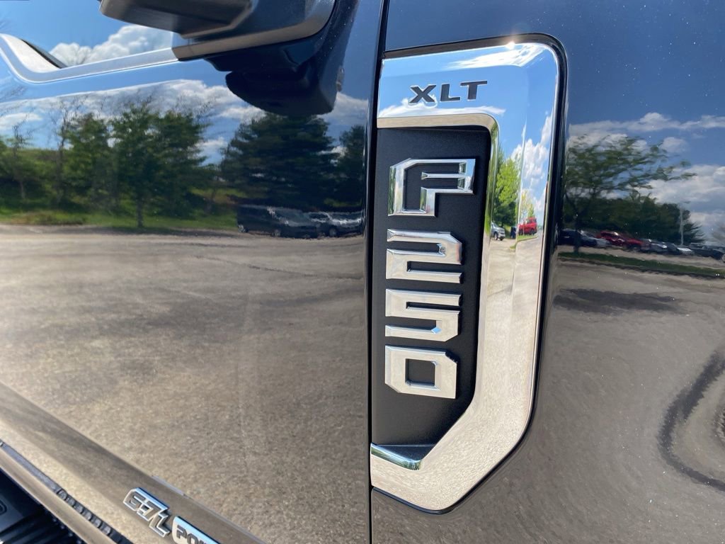 Certified 2020 Ford F250 XLT AWD/4WD image 11