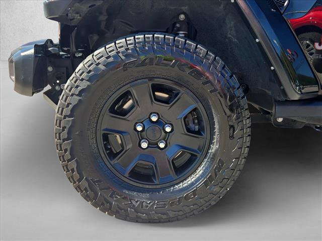 Used 2022 Jeep Gladiator Mojave w/ Safety Group AWD/4WD image 24
