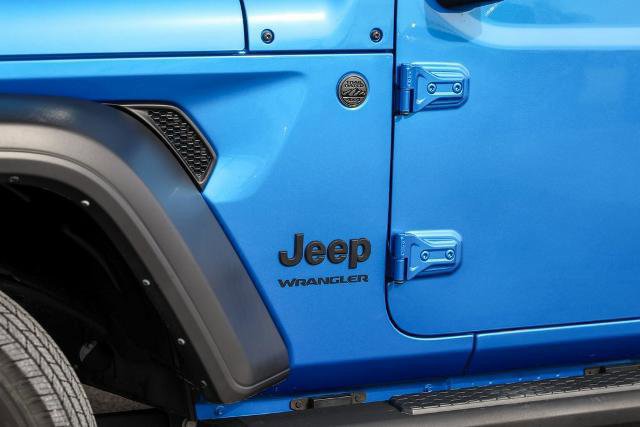 Used 2022 Jeep Wrangler Sport image 13