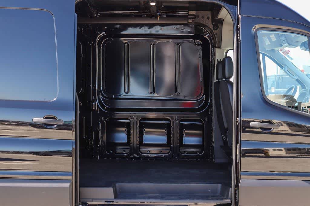 Certified 2025 Ford Transit 250 148 Medium Roof RWD image 18