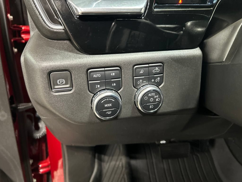 Used 2023 GMC Sierra 1500 SLT w/ SLT Premium Package AWD/4WD image 14