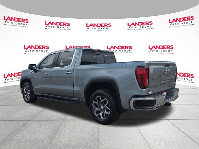 Used 2023 GMC Sierra 1500 SLT w/ SLT Convenience Package AWD/4WD image 7