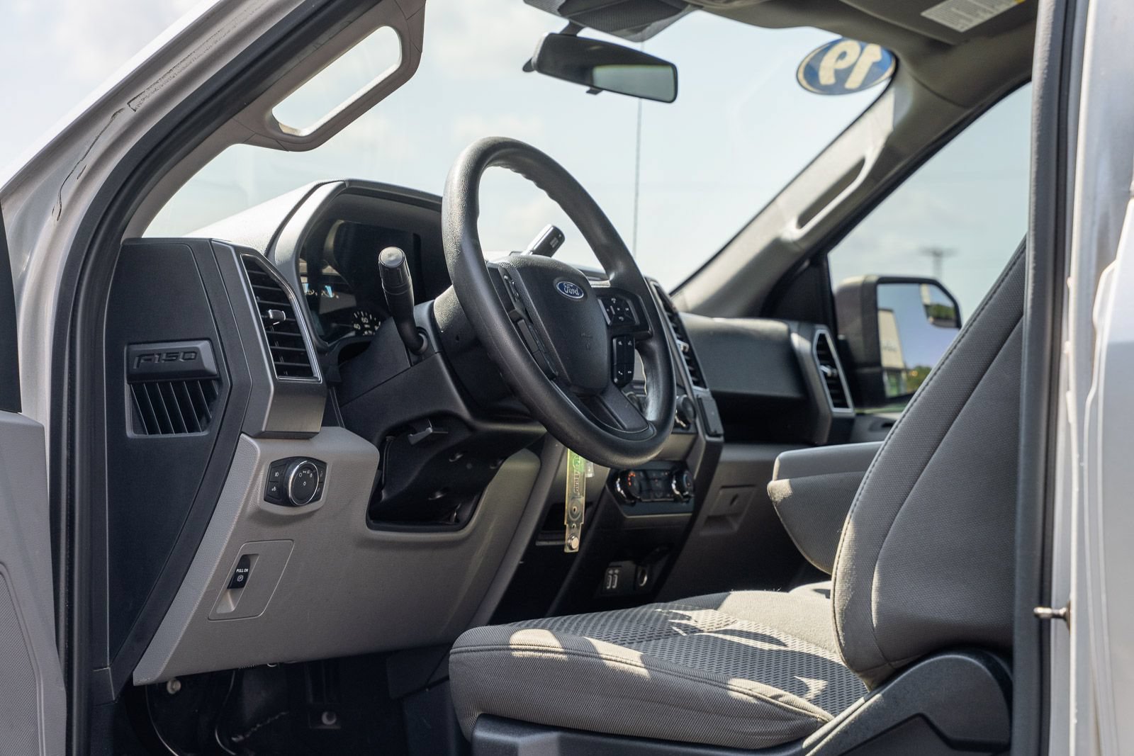 Certified 2019 Ford F150 XLT AWD/4WD image 19