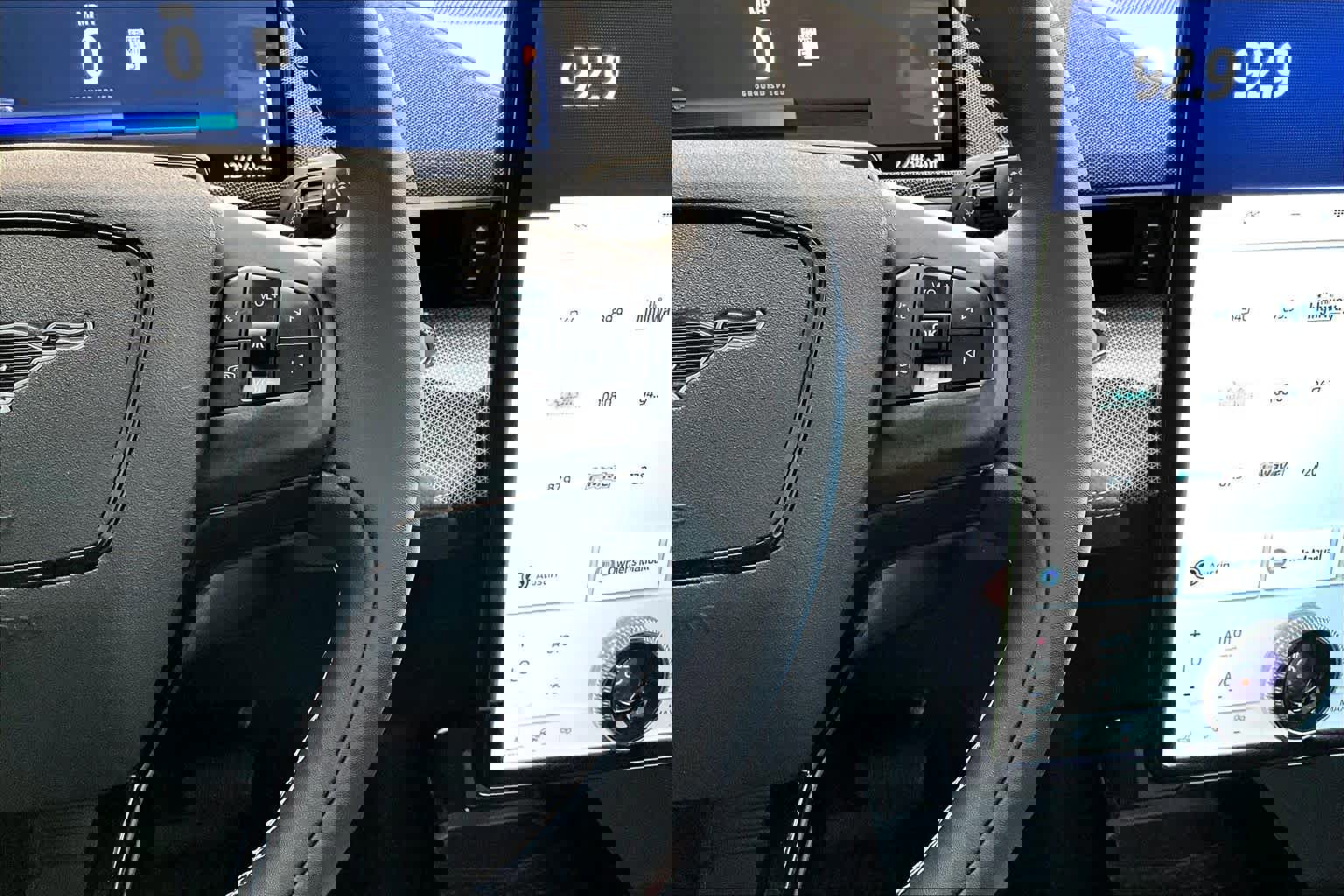 Certified 2023 Ford Mustang Mach-E GT w/ GT Performance Edition image 25