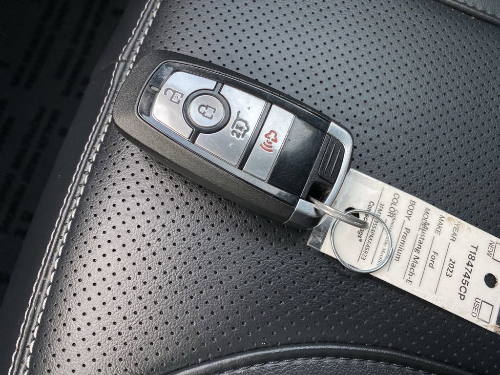 Certified 2023 Ford Mustang Mach-E Premium image 39