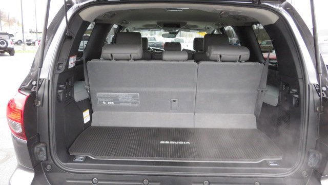 Used 2021 Toyota Sequoia Limited image 32